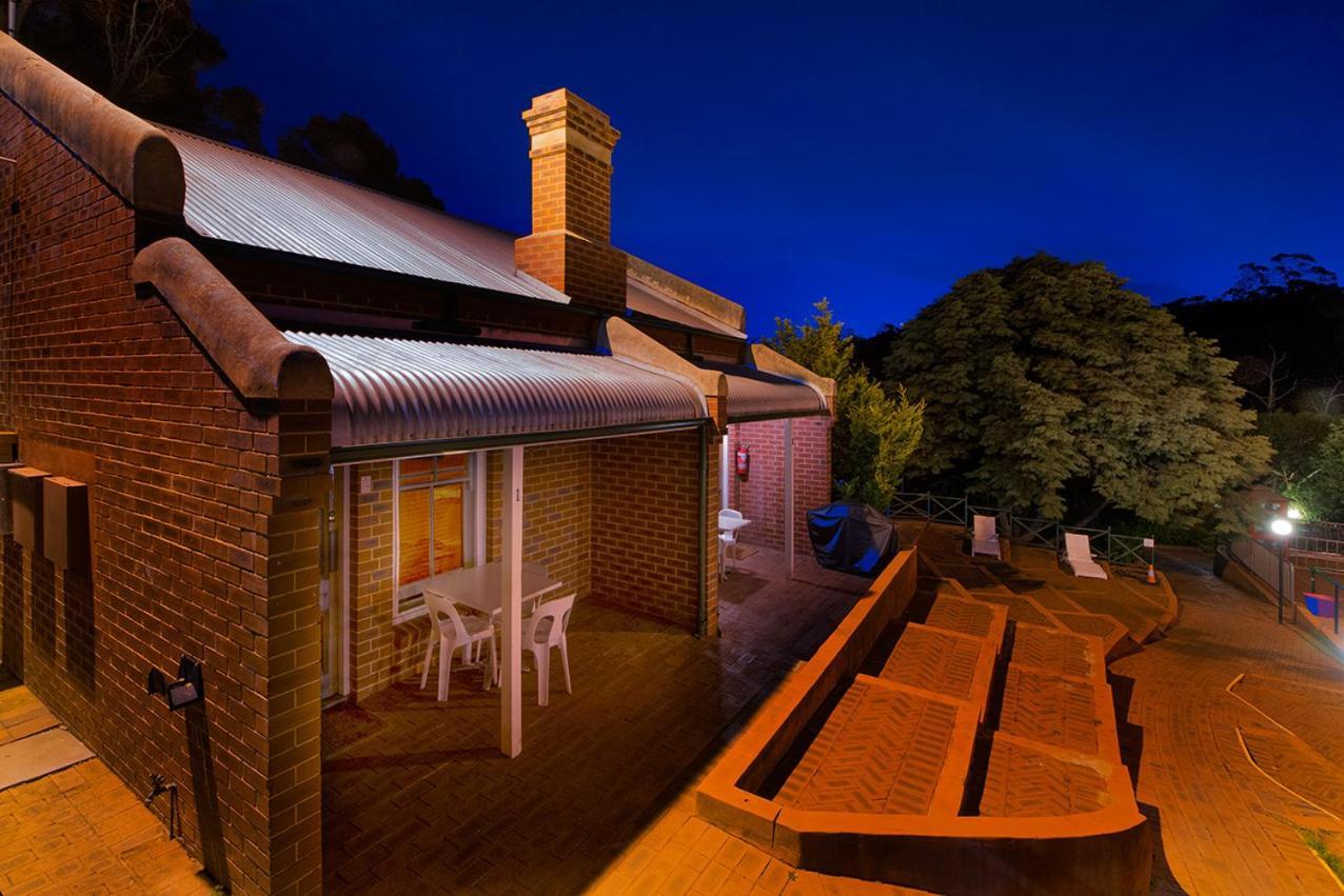 Mundaring Weir Hotel Dış mekan fotoğraf